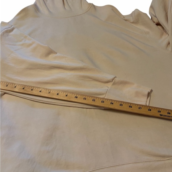 Athleta Balance Cinch Turtleneck Sweatshirt, Chantilly Cream SIZE XL - Picture 6 of 12